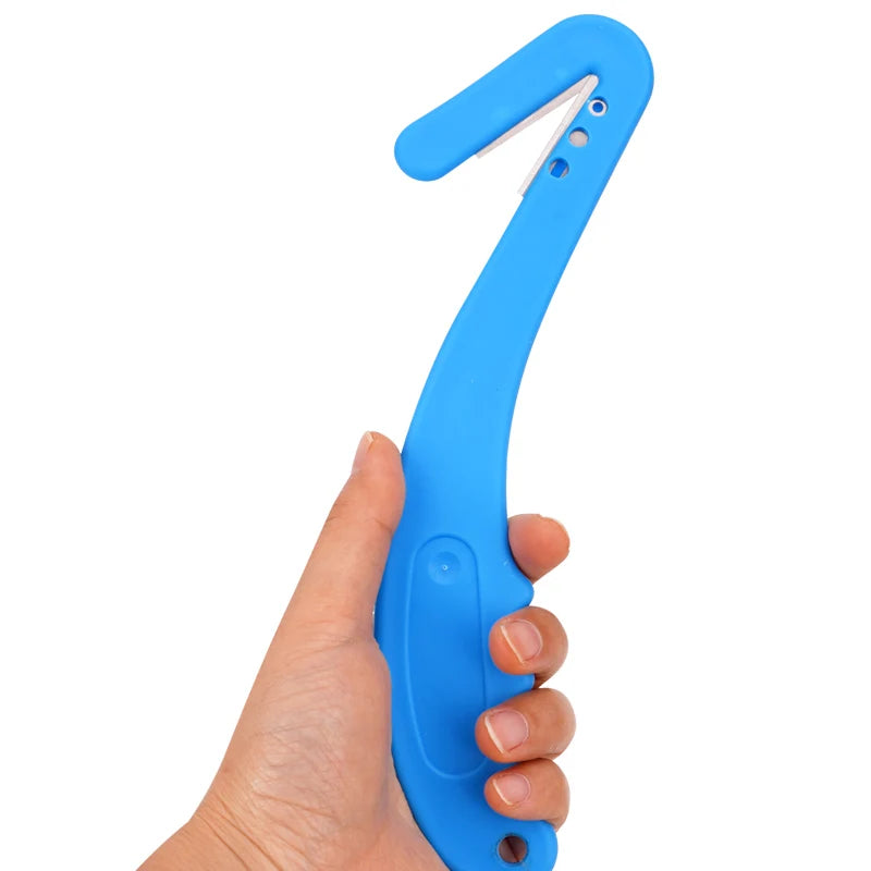 Livestock Safety Ear Tag Removal Tool Hay String Cutter Bandage for Cattle Goat Sheep Pig Tag Removal Knife Veterinary Farm 1Pc